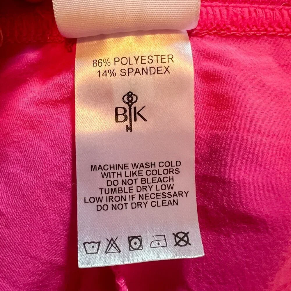 🏷️ NWT Belyn Key Women's Hot Pink Short Size XL - Picture 8 of 8